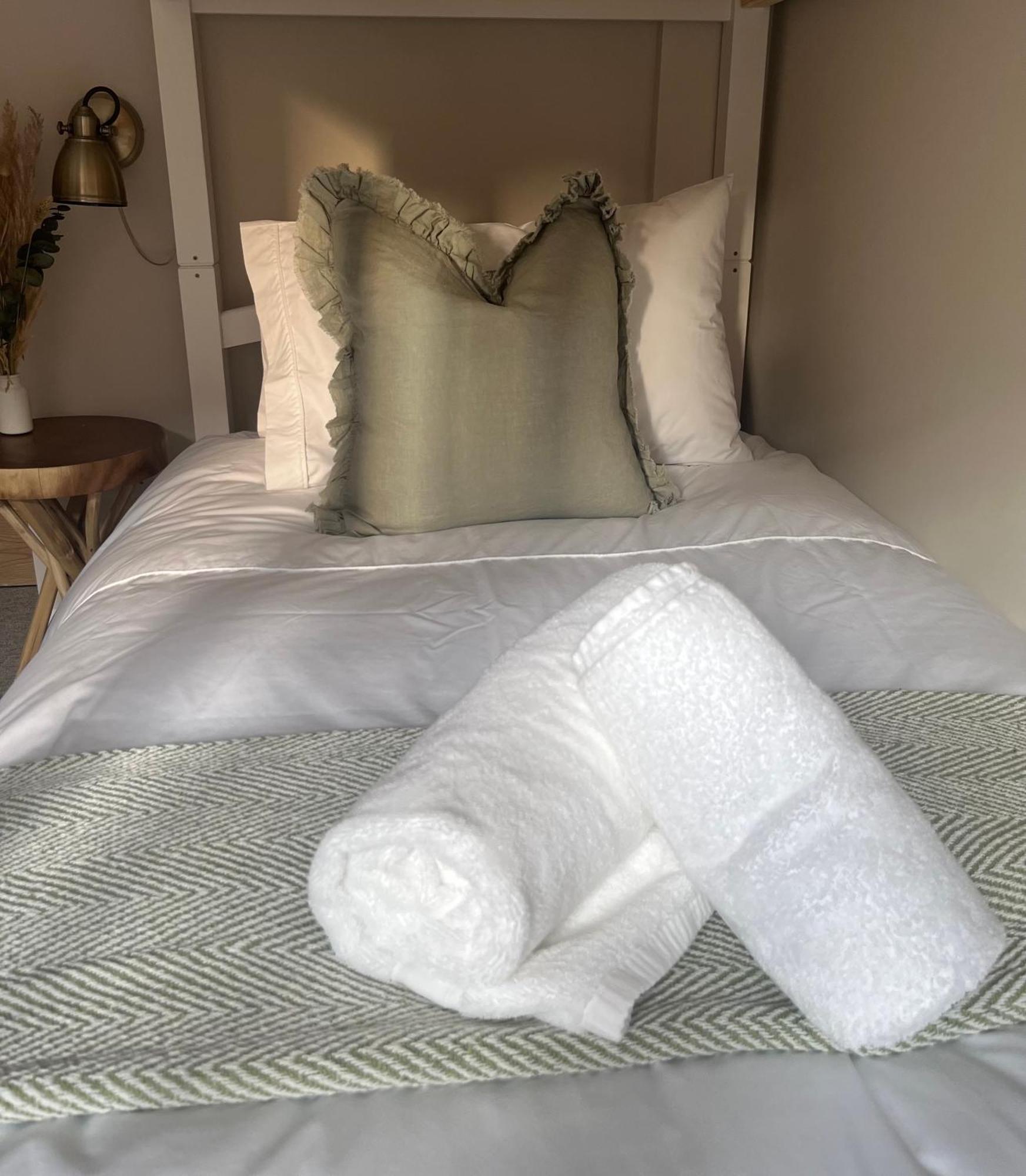 Posh Little Cottage Llangollen Ngoại thất bức ảnh